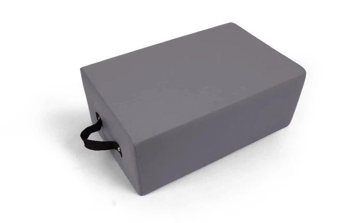 a must have pilates core bed for the gym, a large yoga body shaping equipment with a square box for precise core training a must have pilates core bed for the gym, a large yoga body shaping equipment with a square box for precise core training