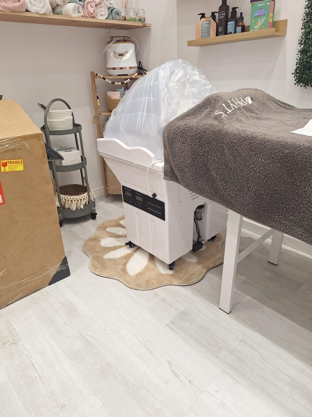 Head spa salon room setup proof